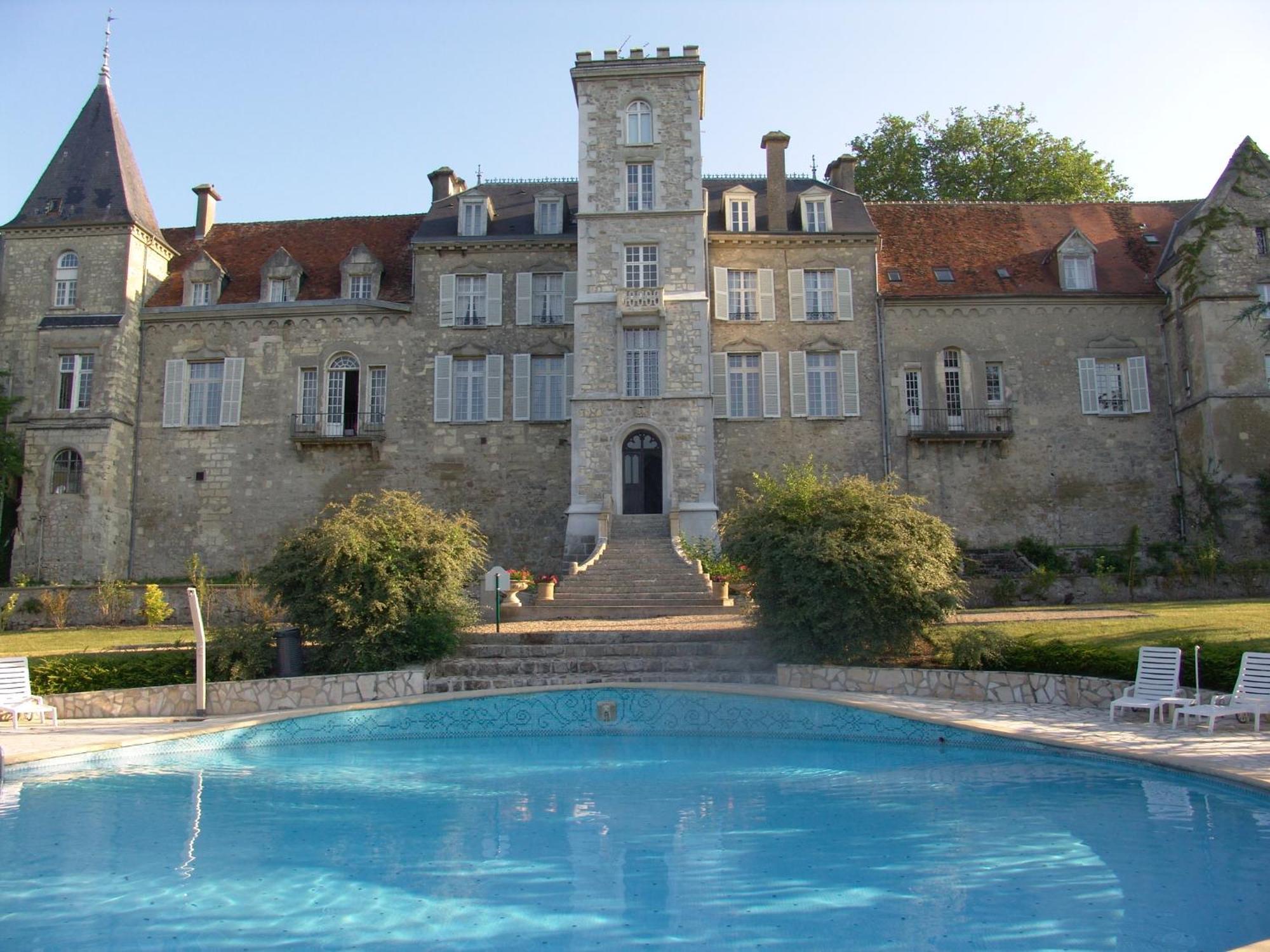 Chateau De Fere Exterior photo